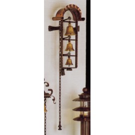Zvonec 22,5 x 32 x 117 cm